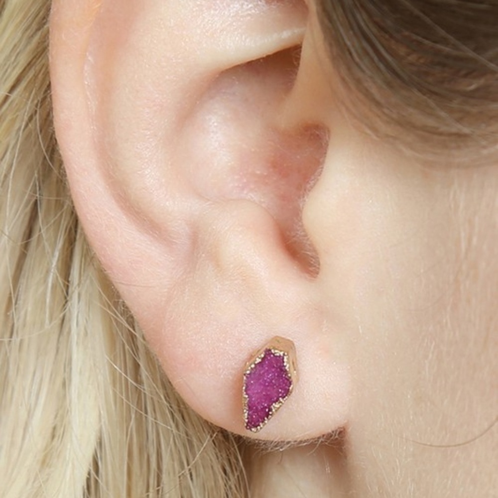 GORGEOUS DRUZY STUD EARRINGS.